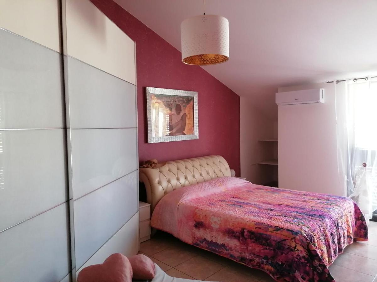 Gmb Villa Rosy Gela Buitenkant foto